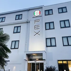 Pex Padova Отель